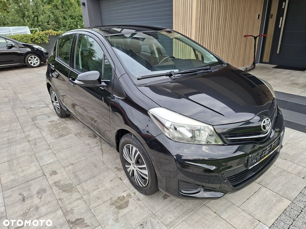 Toyota Yaris - 13