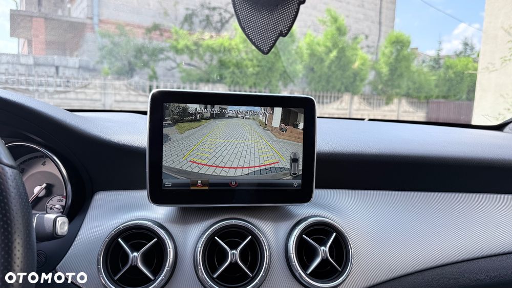 Mercedes-Benz CLA 180 (CDI) d 7G-DCT Orange Art Edition - 16