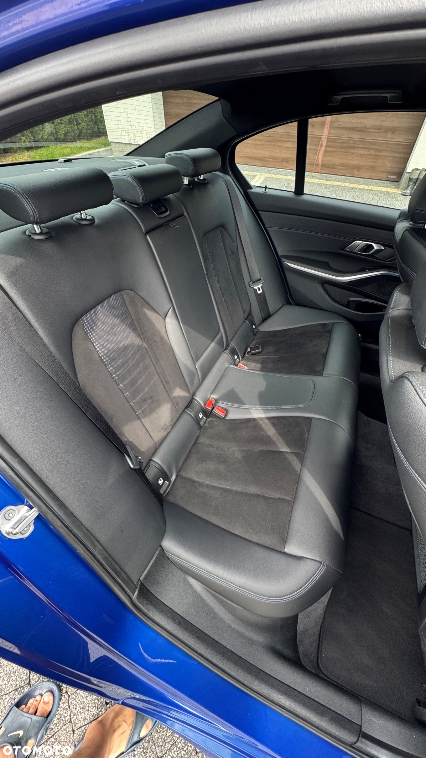 BMW Seria 3 318d M Sport - 8