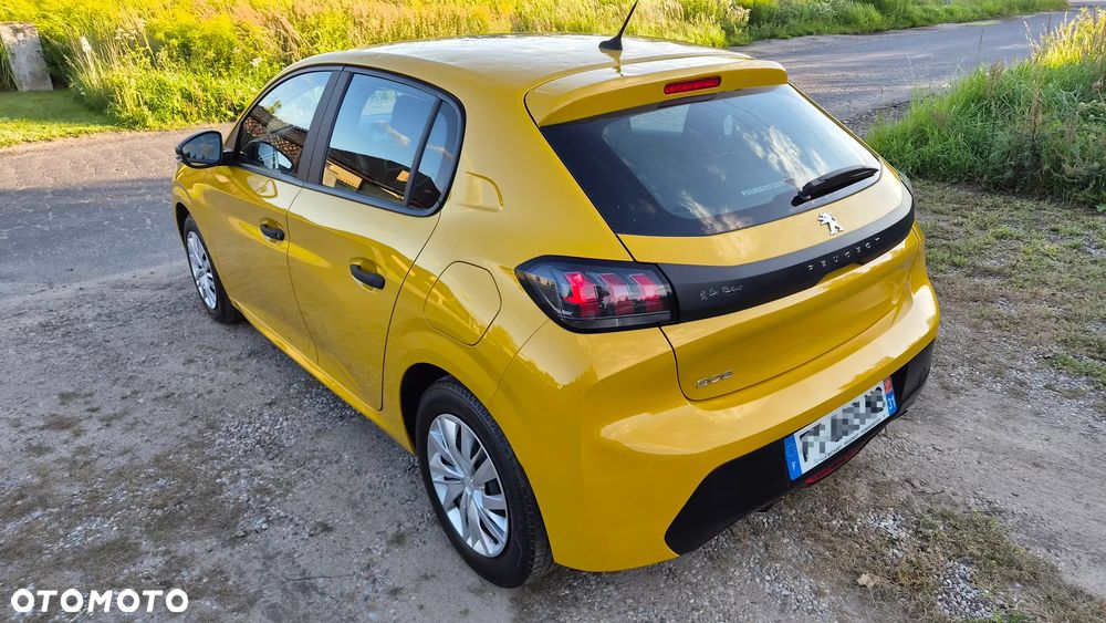 Peugeot 208 - 6