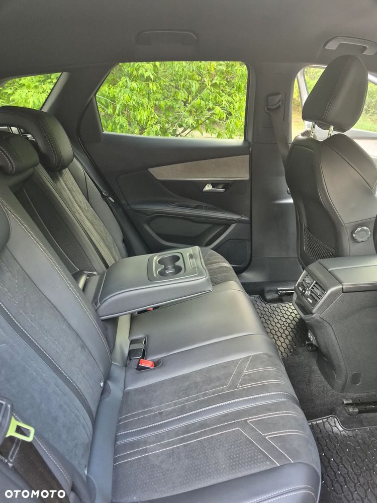Peugeot 3008 1.6 PureTech GT S&S EAT8 - 19