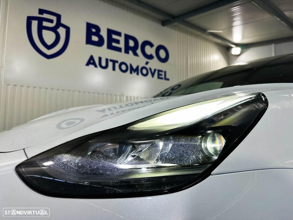 Tesla Model 3 Performance Dual Motor AWD - 14