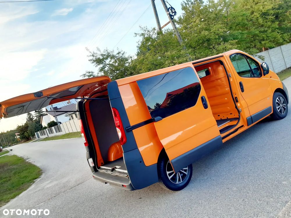 Opel Vivaro - 12