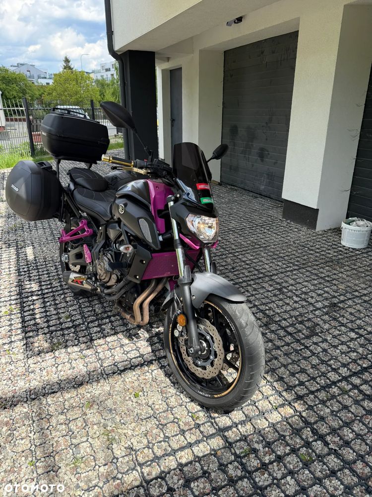 Yamaha MT - 9