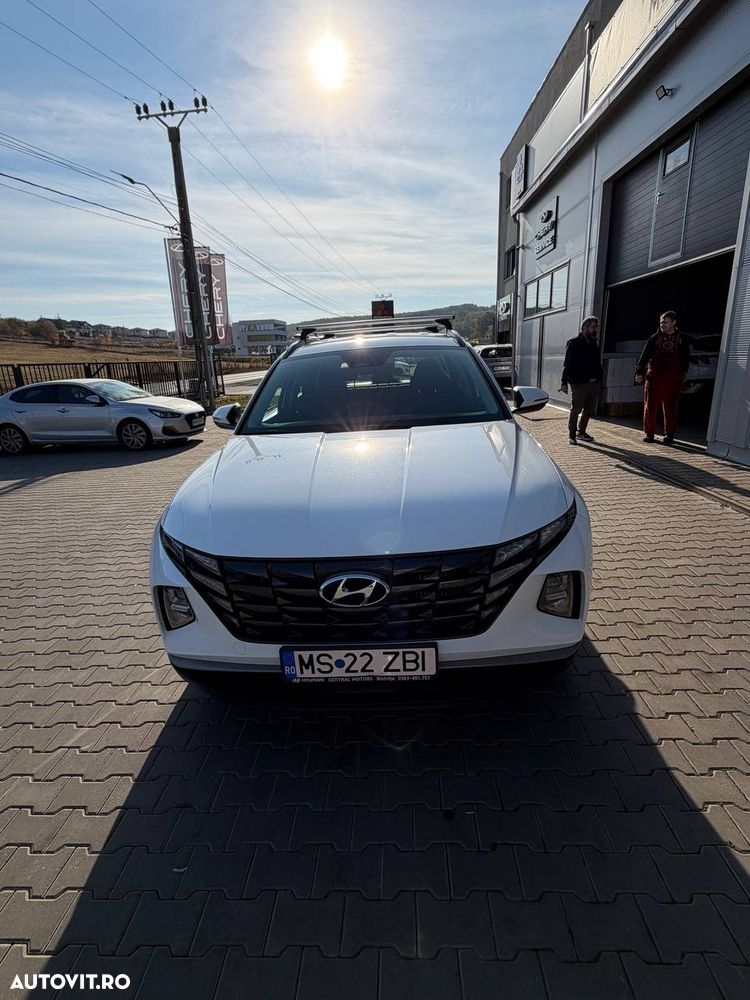Hyundai Tucson - 1