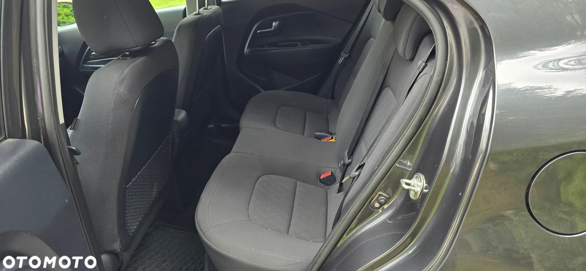 Kia Rio 1.4 XL Business Line - 7