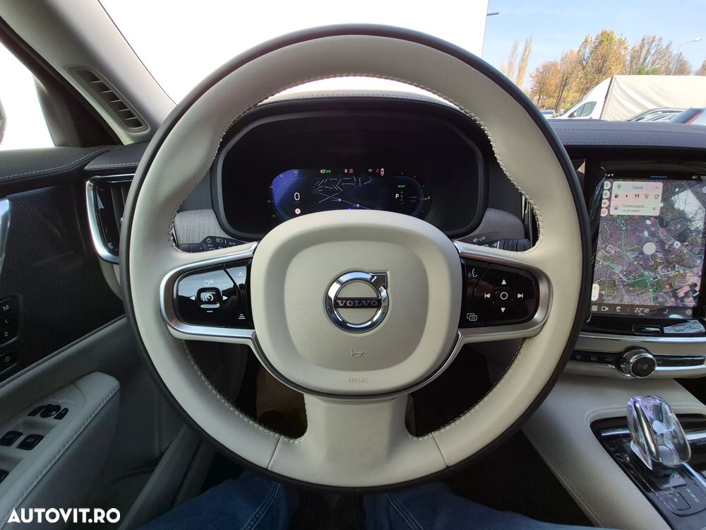 Volvo S90 Recharge T8 AWD Plus Bright - 25