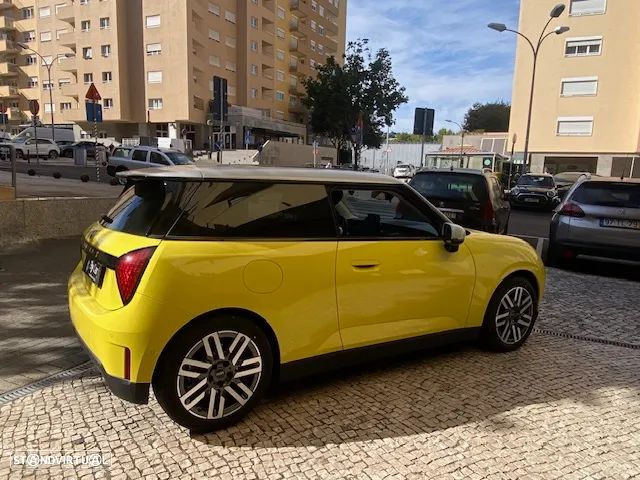 MINI 3 Portas Cooper SE Classic M - 8