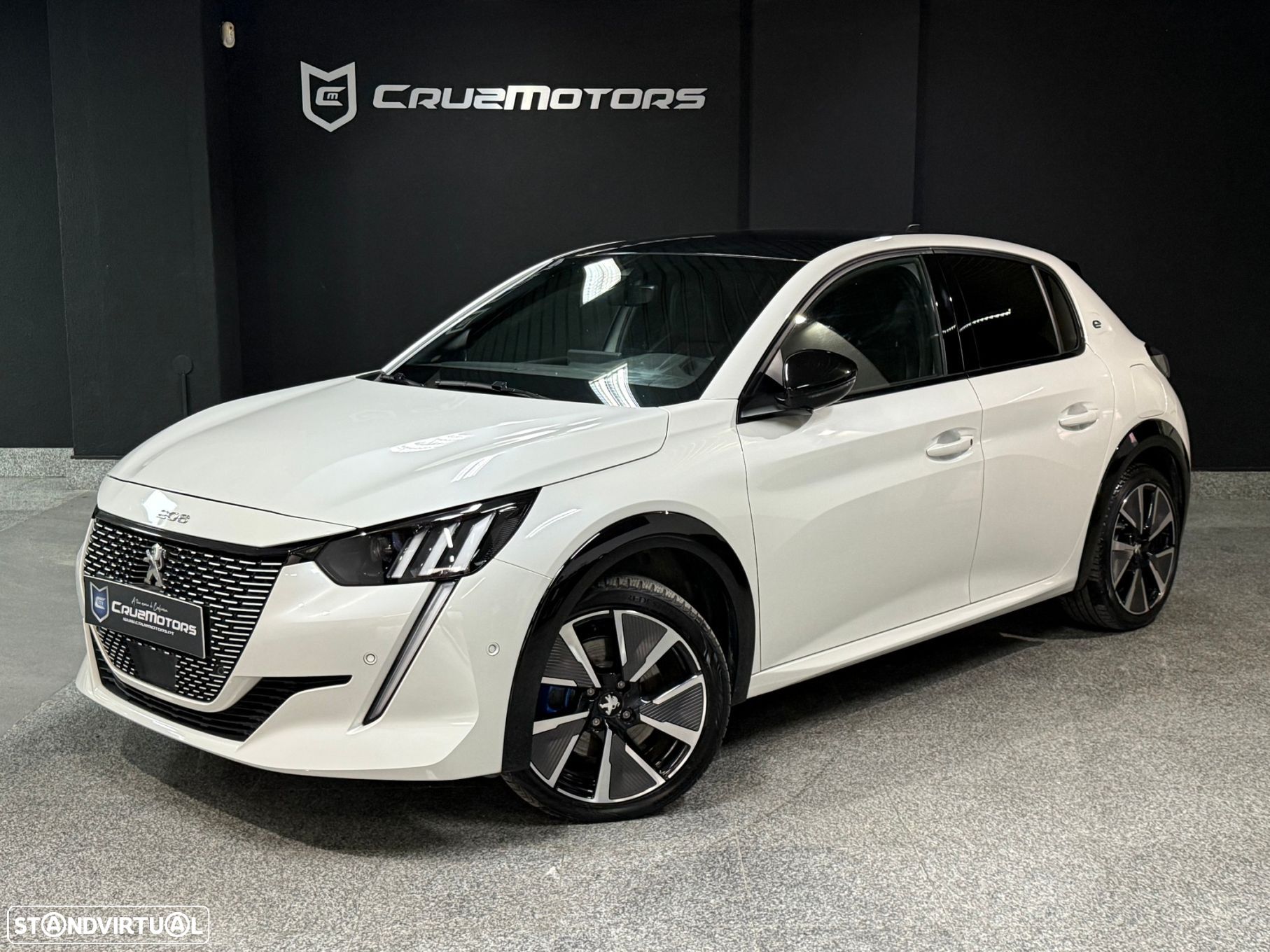 Peugeot e-208 50 kWh GT - 1