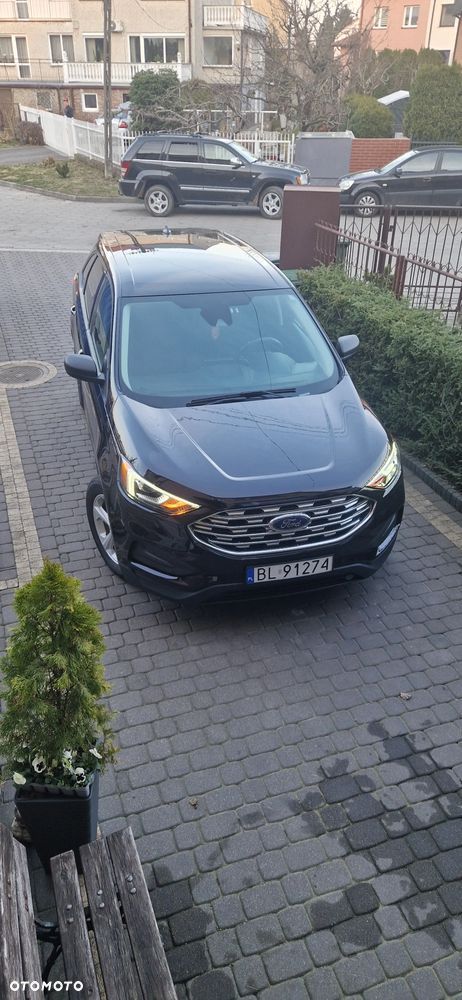 Ford Edge - 5
