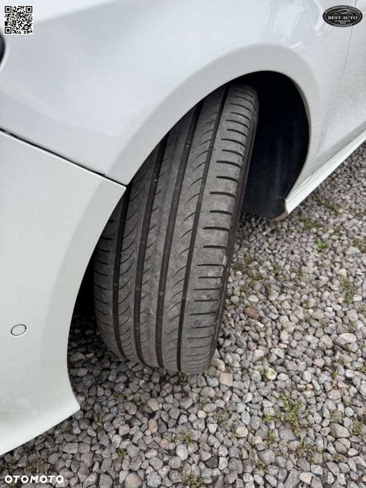 Mercedes-Benz CLA - 13