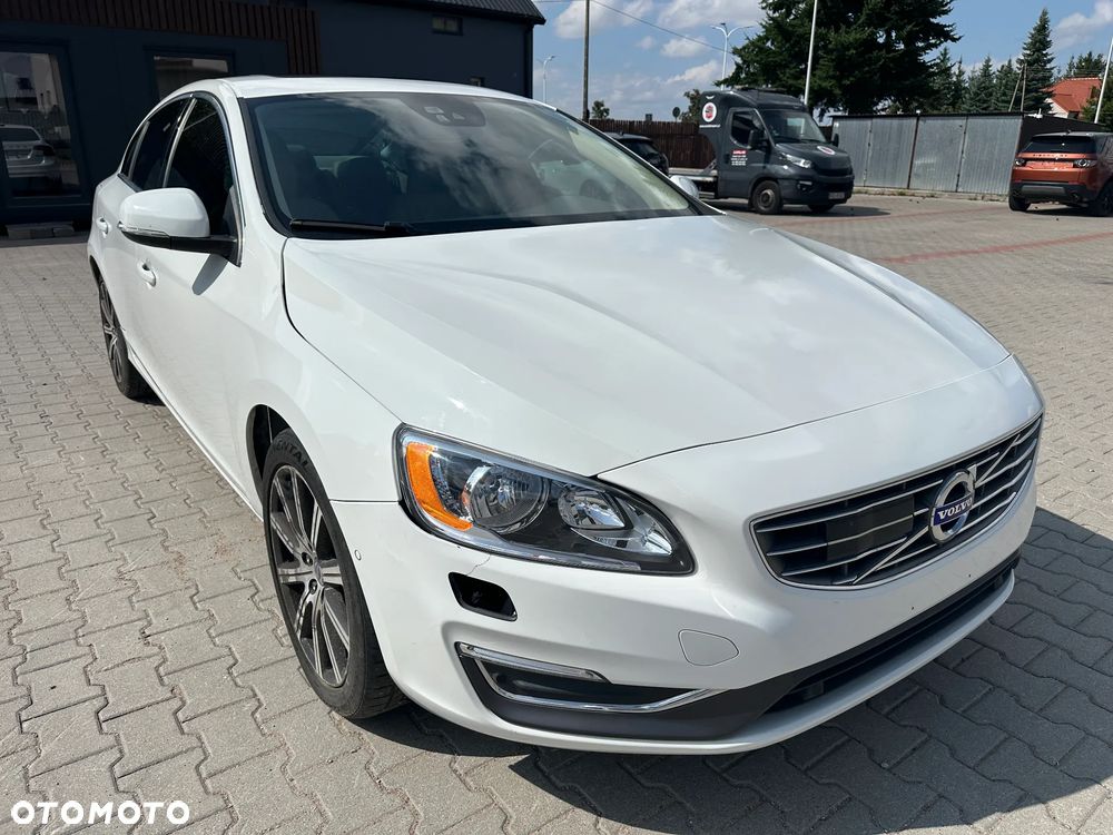 Volvo S60 - 2