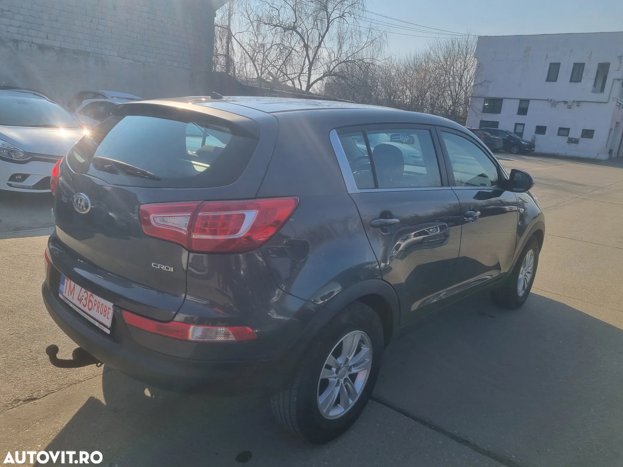 Kia Sportage 2,0 CRDI AWD Dream-Team Edition - 3