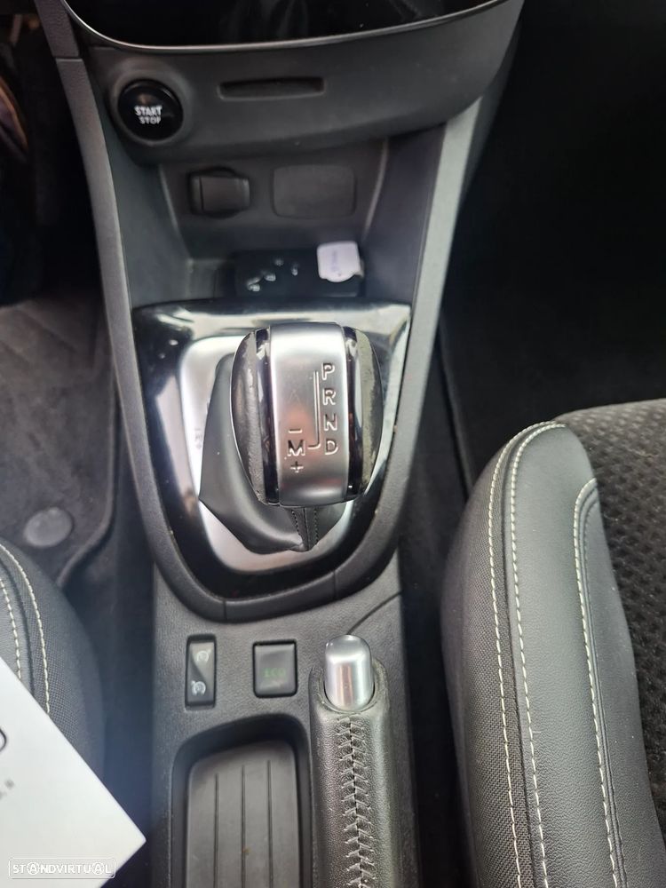 Renault Clio Sport Tourer Energy dCi 90 EDC Limited - 9