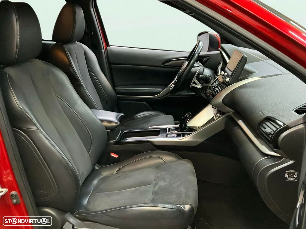 Mitsubishi Eclipse Cross - 15