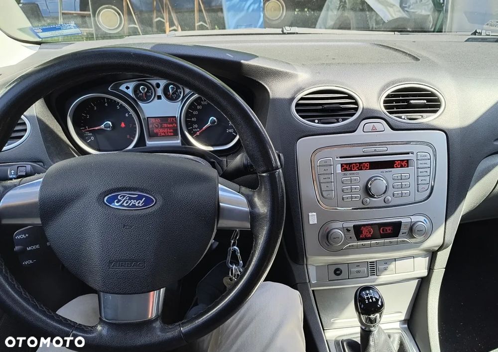 Ford Focus - 7
