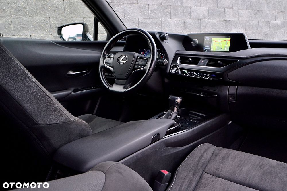 Lexus UX 200 GPF F Sport Design 2WD - 17