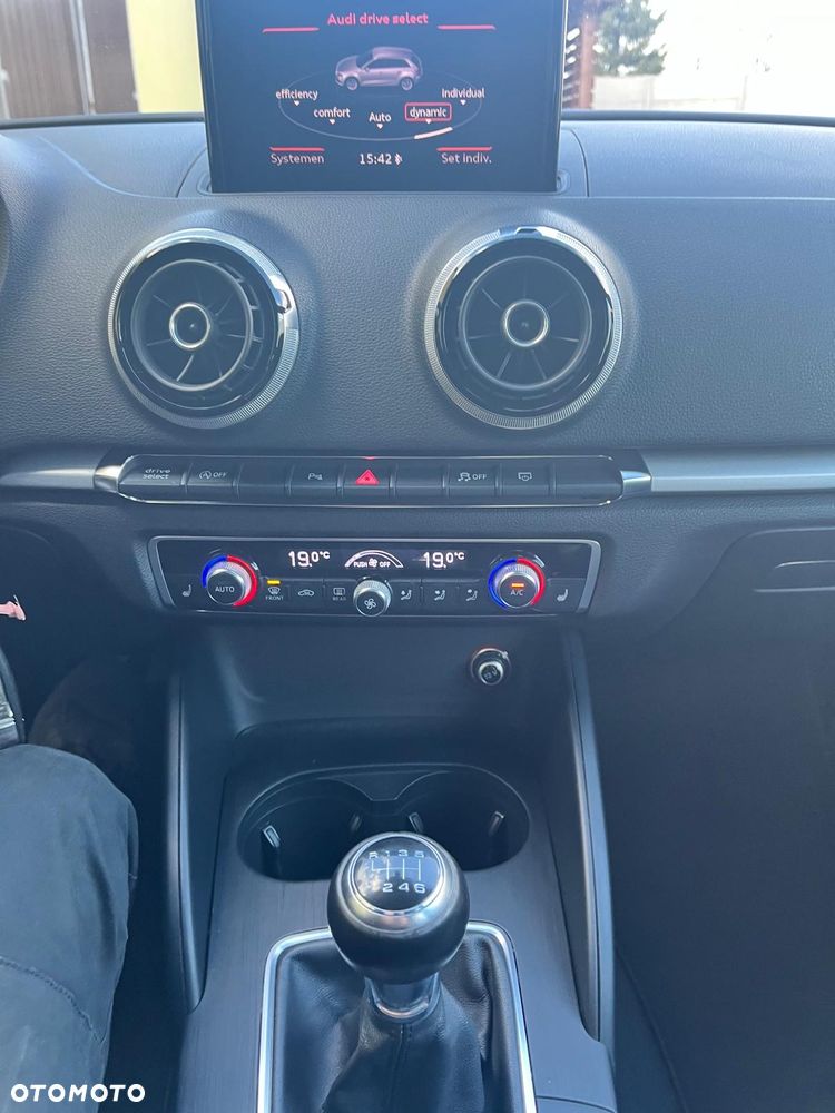 Audi A3 Sportback 2.0 TDI Attraction - 10