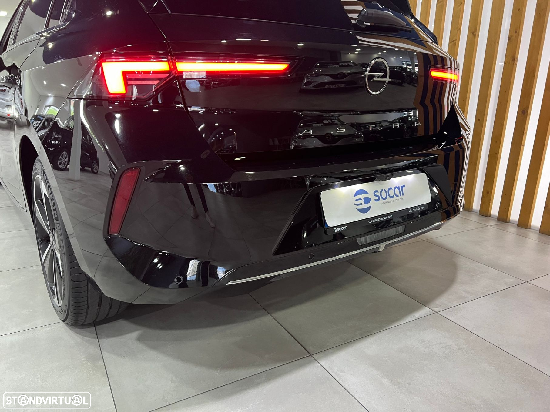 Opel Astra 1.2 T Elegance - 9