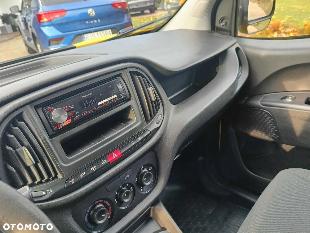 Fiat DOBLO MAXI - 19