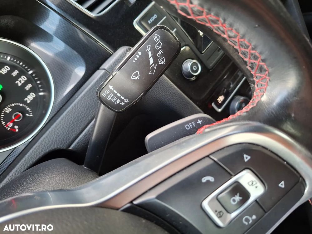 Volkswagen Golf 2.0 TSI BMT DSG GTI Performance - 17