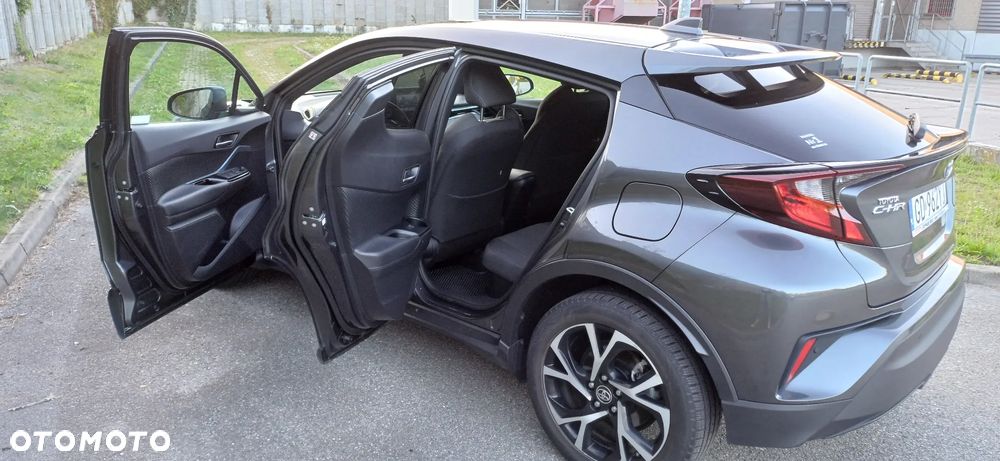 Toyota C-HR - 4