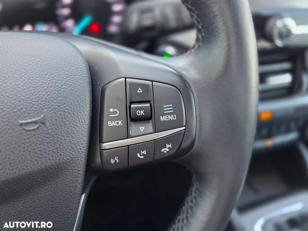 Ford Kuga 1.5 EcoBoost FWD Titanium - 24