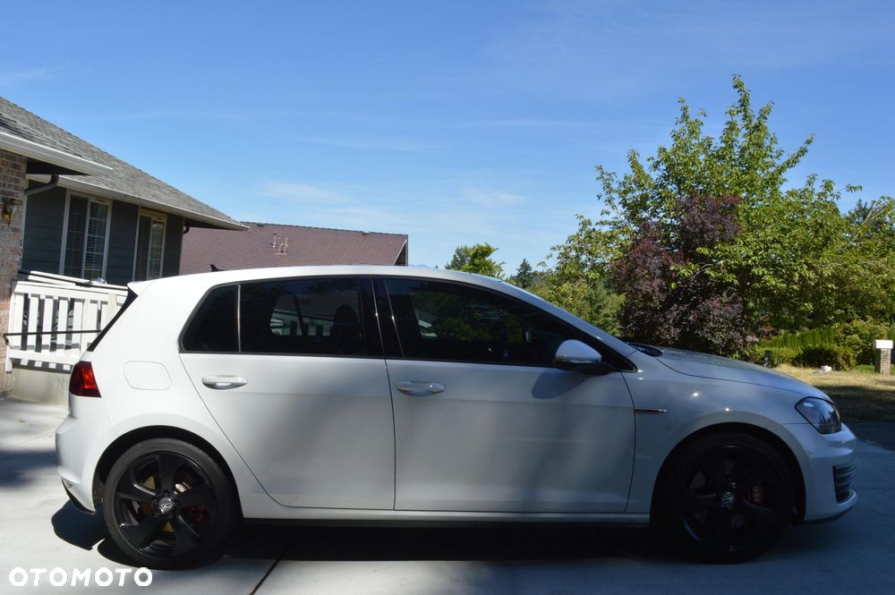 Volkswagen Golf GTI (BlueMotion Technology) DSG - 5