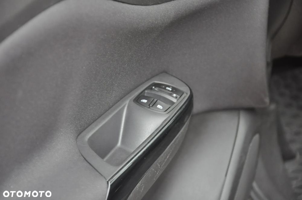 Opel Corsa 1.4 Enjoy - 25