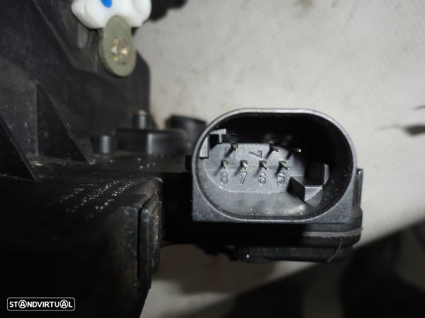 Fecho Da Porta Frente Esq Bmw 3 Touring (E46) - 4