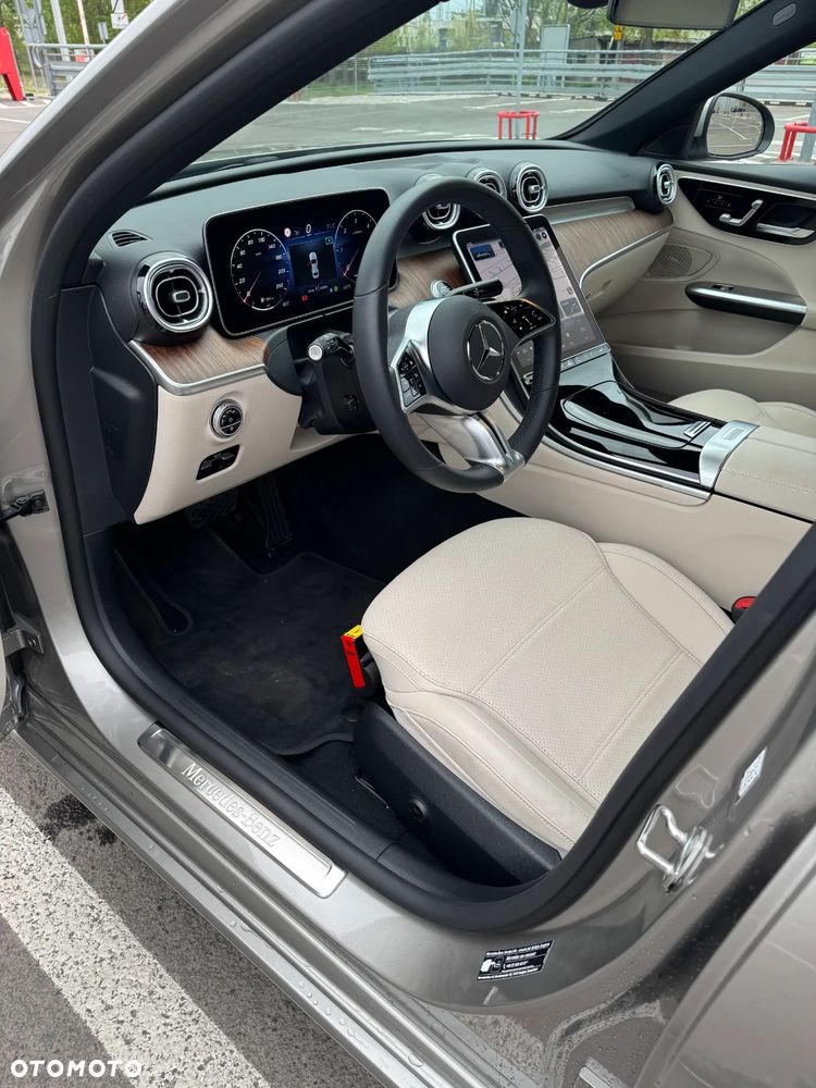 Mercedes-Benz Klasa C 200 d 9G-TRONIC - 10