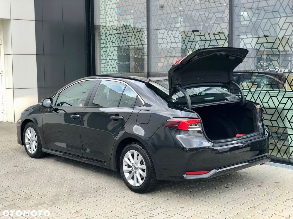 Toyota Corolla - 26