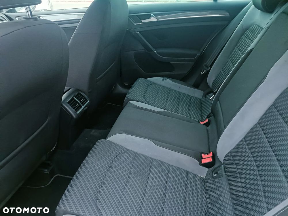 Volkswagen Golf 1.6 BlueTDI DSG Cup - 16