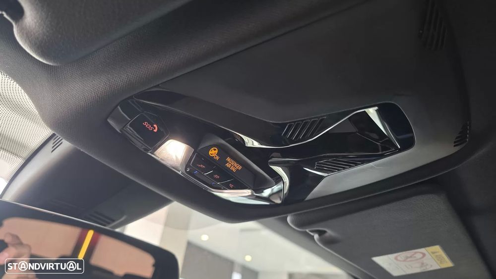 BMW 118 i Pack Desportivo M Auto - 44