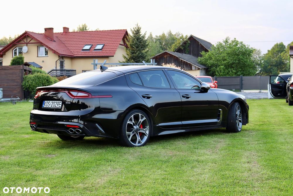 Kia Stinger 3.3 T-GDI V6 GT AWD - 4