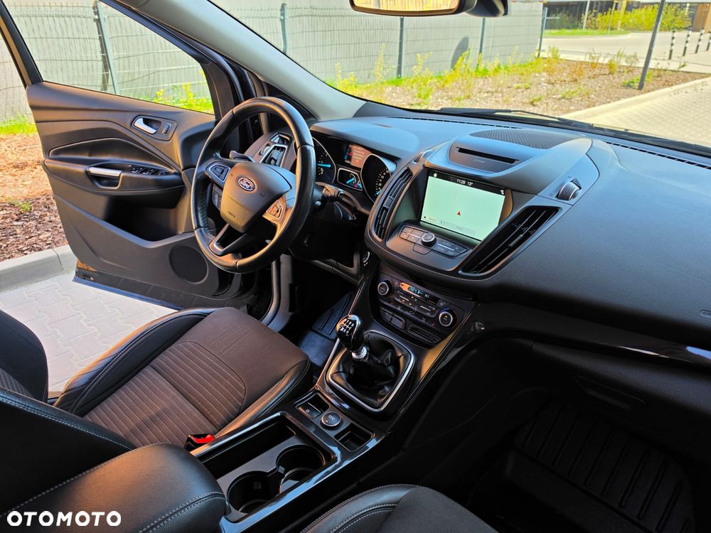 Ford Kuga 2.0 TDCi 4WD Titanium - 12