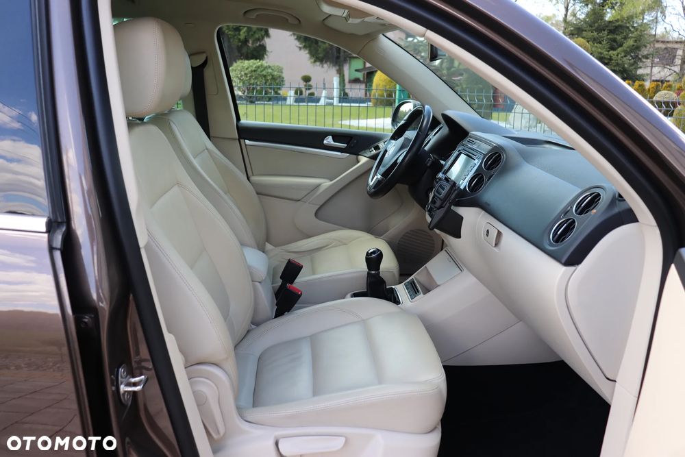 Volkswagen Tiguan 2.0 TDI BlueMot Sport&Style - 12