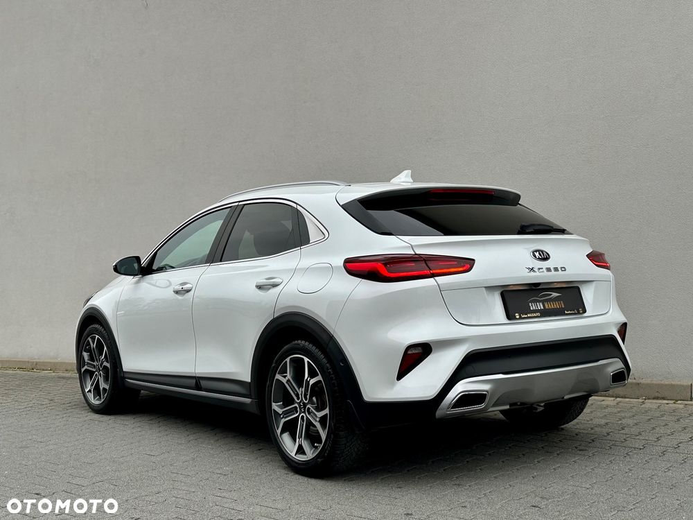 Kia XCeed 1.4 T-GDI L Business Line DCT - 11