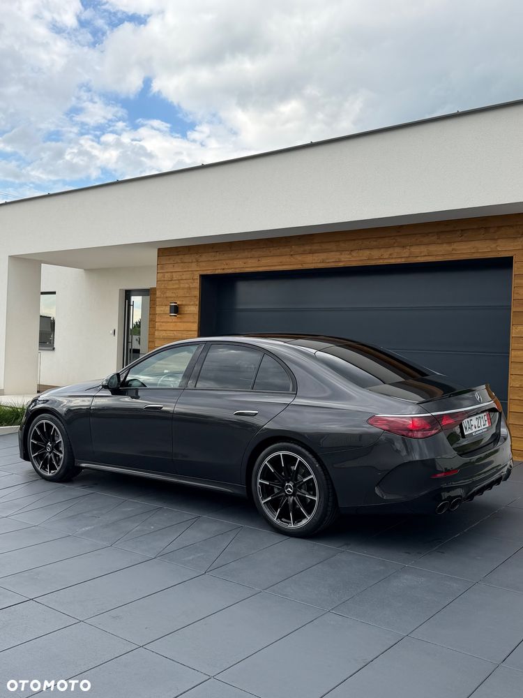 Mercedes-Benz Klasa E 220 d 4Matic 9G-TRONIC Edition AMG Line - 6