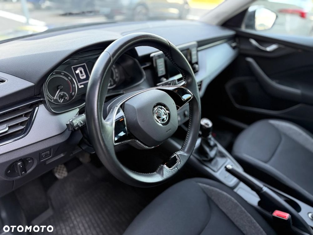 Skoda Kamiq 1.0 TSI Active - 20