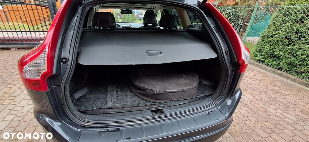Volvo XC 60 3.2 AWD Summum - 7