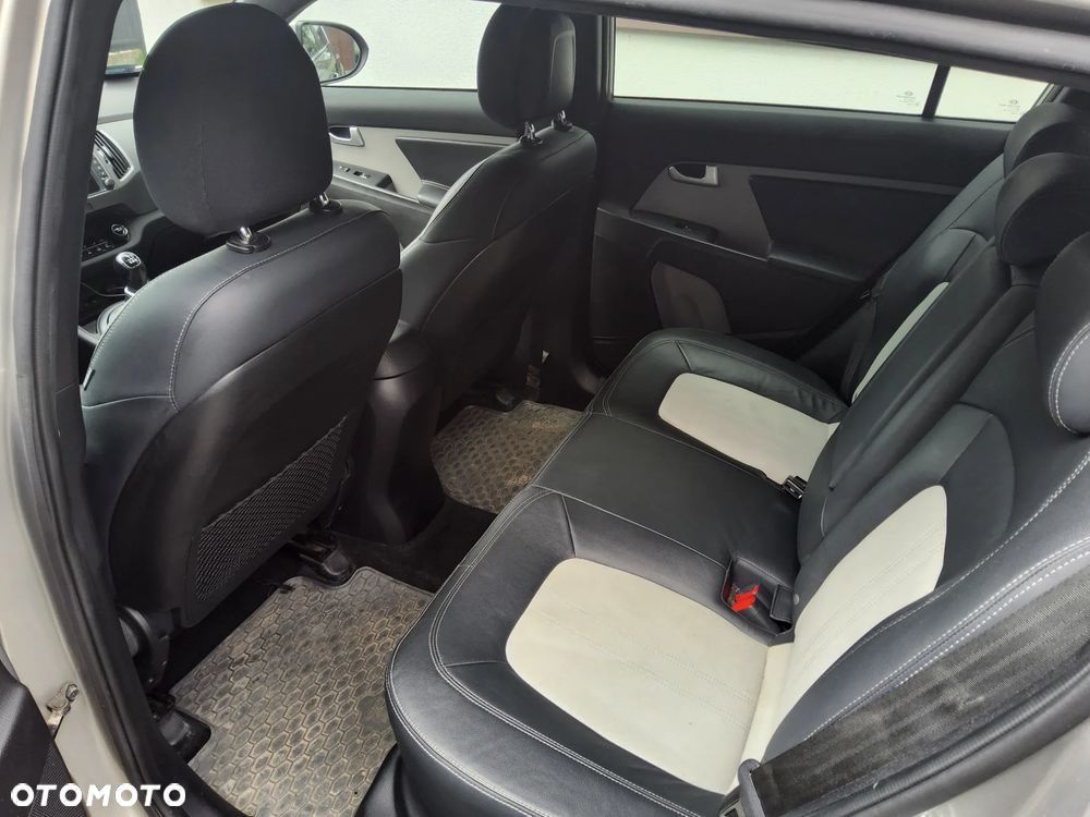 Kia Sportage 1.6 GDI S 2WD - 21