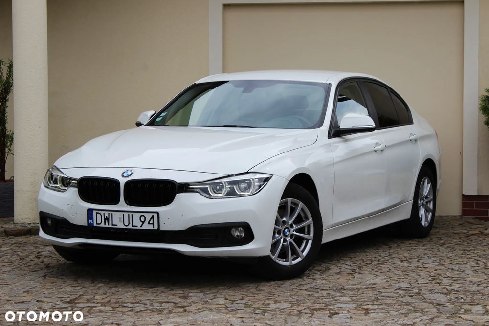 BMW Seria 3 316d Edition Luxury Line Purity - 12