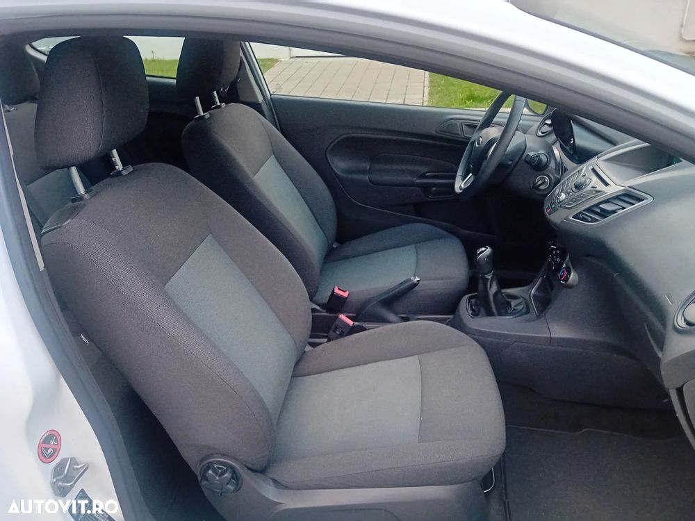 Ford Fiesta 1.25i Comfort - 6