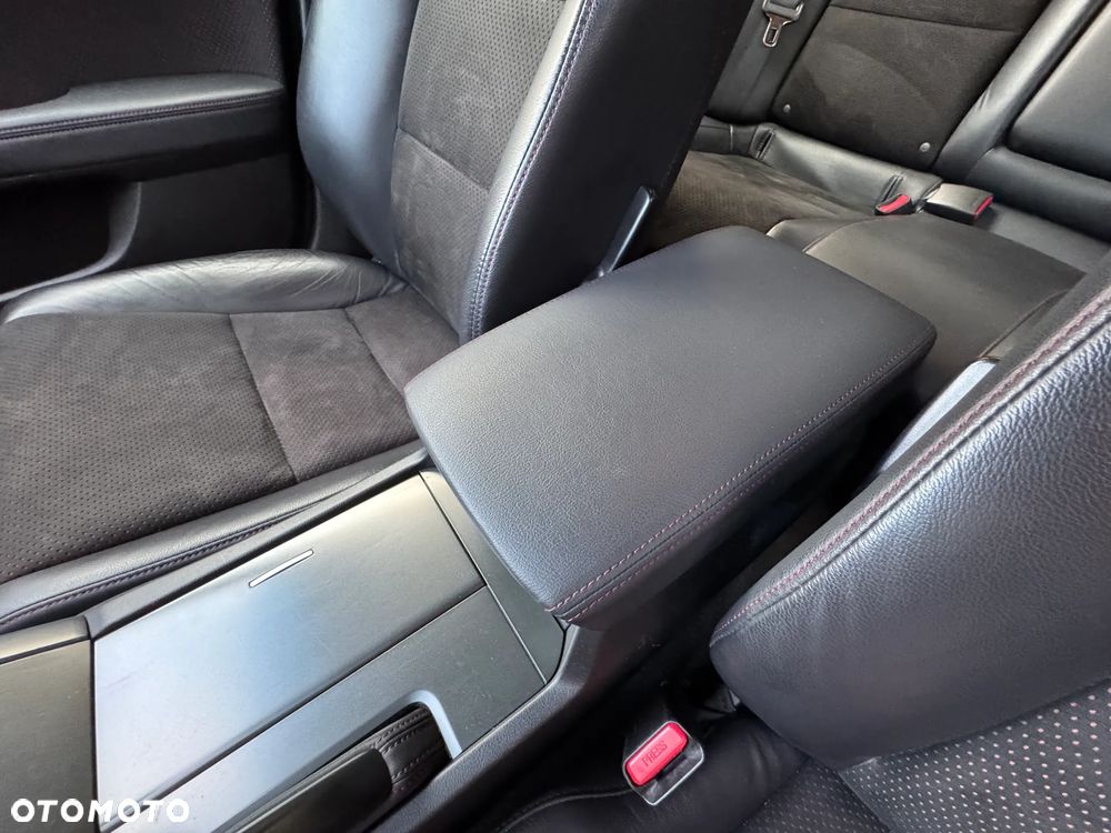 Honda Accord 2.4 Type-S - 17