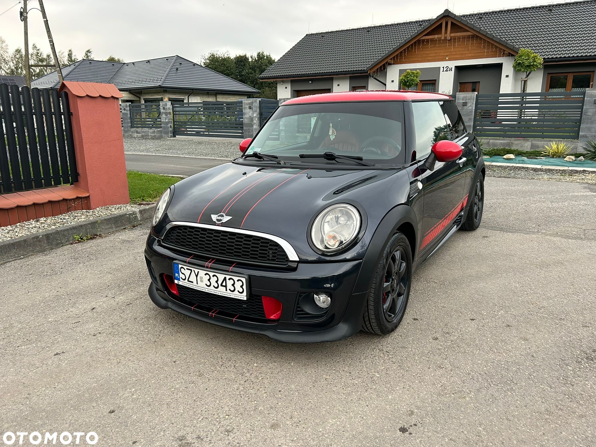 MINI Cooper Standard - 2