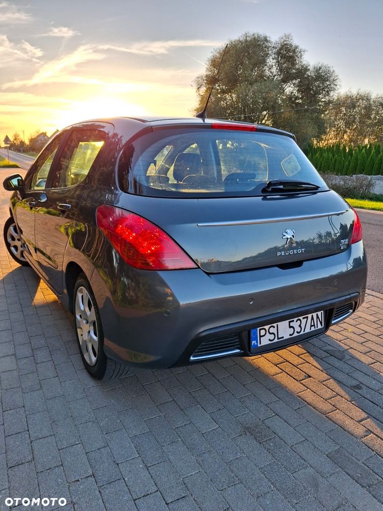 Peugeot 308 1.6 HDi Premium - 6
