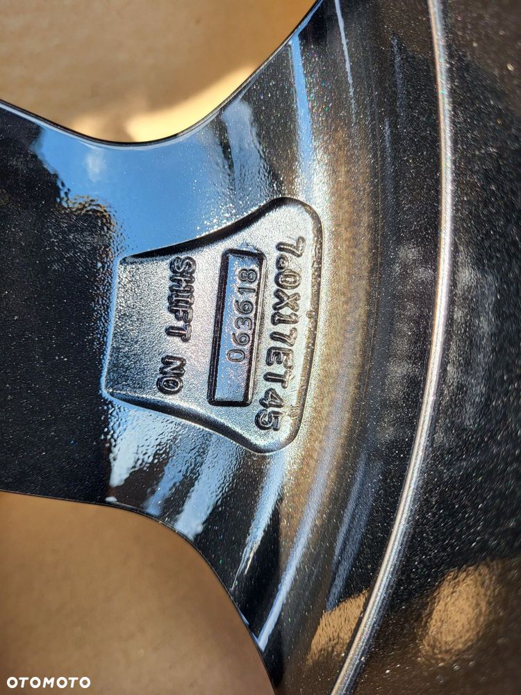 Alufelgi Nissan 5x114,3 7Jx17 et45 cb66,1 nowe bikolor - 2