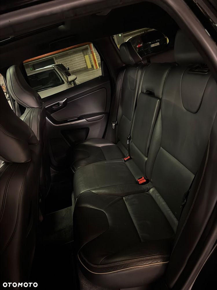 Volvo XC 60 - 11