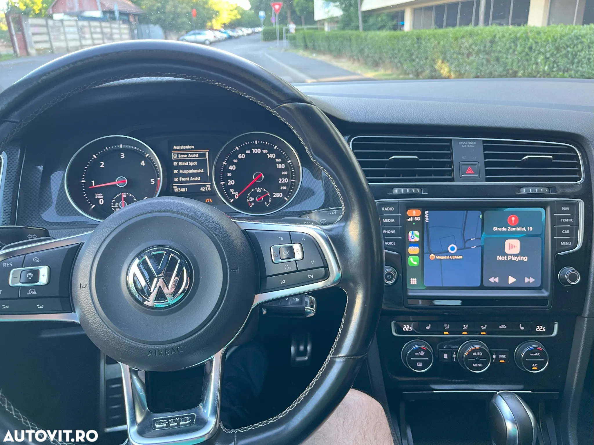 Volkswagen Golf 2.0 TDI DSG GTD - 11